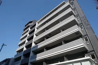 東京都杉並区下高井戸4【マンション】の外観