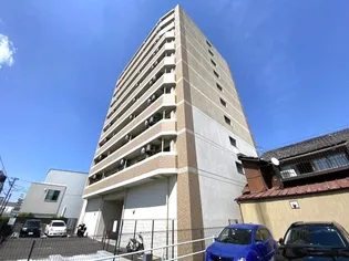 愛知県名古屋市北区杉栄町5【マンション】の外観