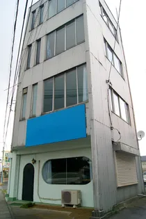前原ビルの画像