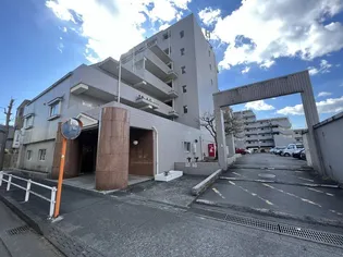 東京都羽村市栄町1【マンション】の外観