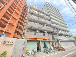 ペントハウス花園【4階】の外観