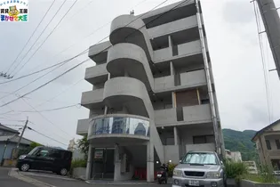 ドームシンジュエンの画像