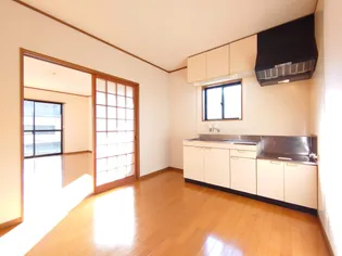 ファミール飛田II【2階】のキッチン