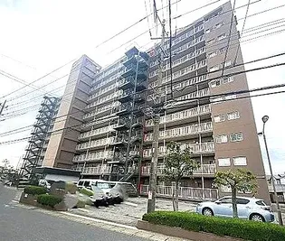 藤和草加ハイタウンB棟の画像