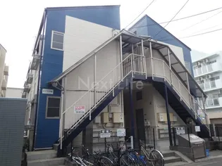 ダグラス中原【2階】の外観
