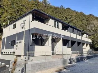 静岡県三島市徳倉3【アパート】の外観