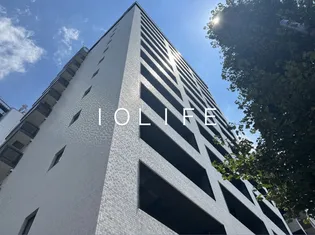 東京都港区南麻布2【マンション】の外観