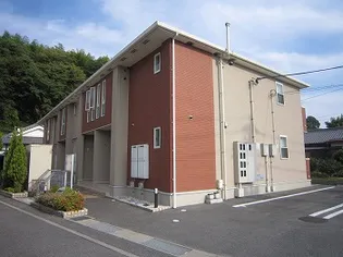 広島県江田島市江田島町江南1【アパート】の外観