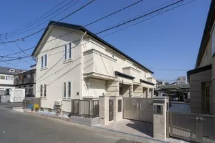 デザインメゾン本町【1階】の外観