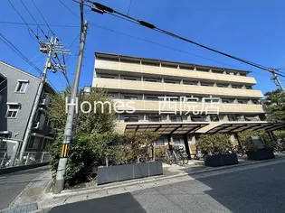 ヤングヴィレッジ嵯峨【5階】の外観
