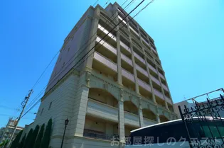 ANGELINA【4階】の外観