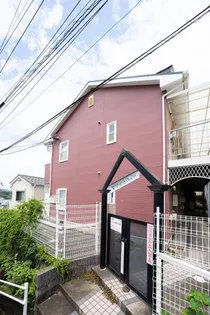 プラムハイツ【2階】の外観