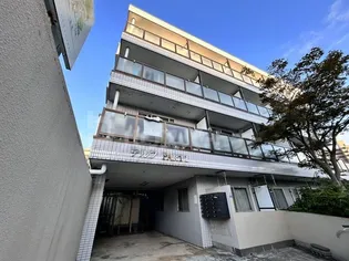 デルフ【2階】の外観