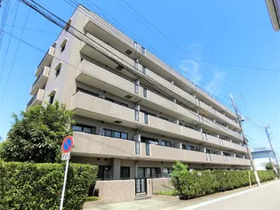 サーパス飯塚【2階】の外観