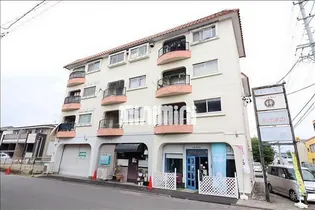 西垣マンション【4階】の外観