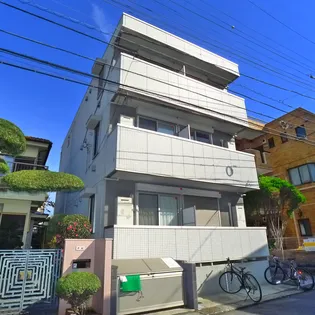 ルーブルの画像