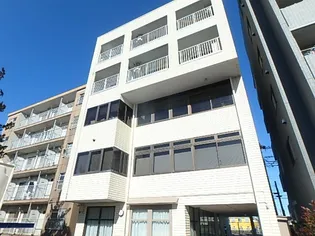 オカダビルの画像