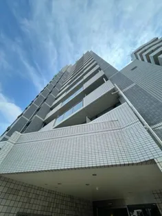 大阪府大阪市東淀川区東中島1【マンション】の外観