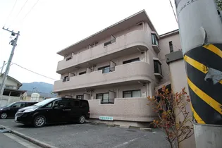 レジデンス上安【2階】の外観