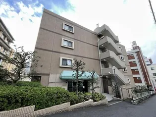 東京都新宿区新宿7【マンション】の外観