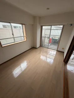 メイゾン西多賀【1階】の外観