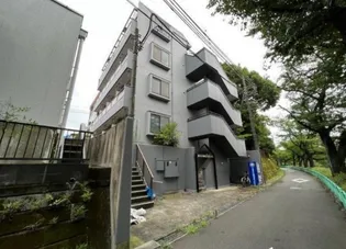 ロワール成瀬の画像