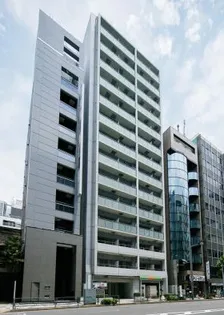 東京都新宿区新宿1【マンション】の外観