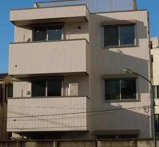 東京都新宿区北新宿1【マンション】の外観