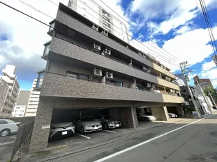 メリファ春日【4階】の外観