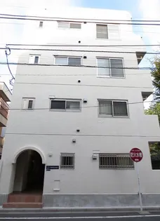 ベルマンション【3階】の外観