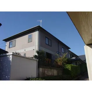 神奈川県厚木市鳶尾4【一戸建】の外観