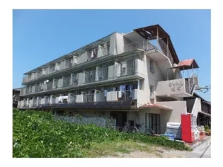 シャトル城町【4階】の外観