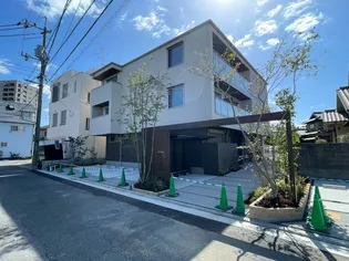 ソワレ【2階】の外観