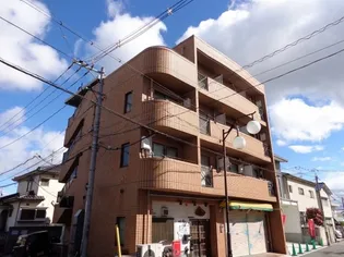 K・B・M三筋【2階】の外観