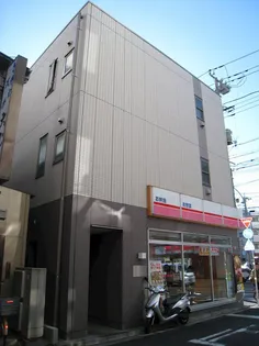 プリウスヨコハマの画像