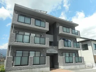 ファミーユK&A【3階】の外観