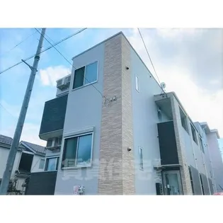 ハーモニーテラス中江【1階】の外観