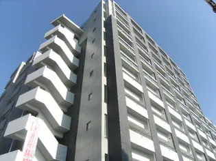 ヴィアーレ八幡3丁目【2階】の外観