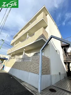 ラフォ-レ桜山【3階】の外観