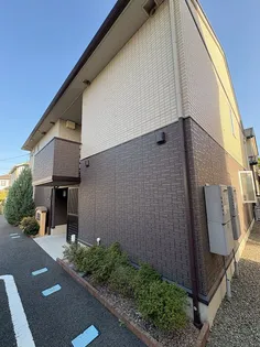 神奈川県平塚市真田2【アパート】の外観