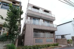 東京都中野区南台2【アパート】の外観