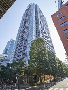 東京都港区六本木3【マンション】の外観