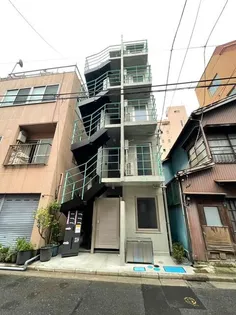 ファブール上野稲荷町【3階】の外観
