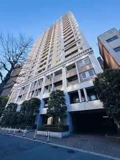 東京都品川区上大崎3【マンション】の外観