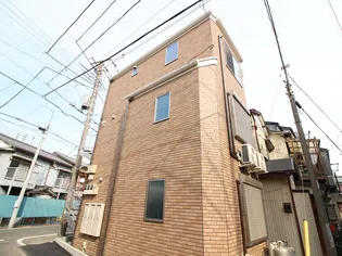 CーLUXの画像