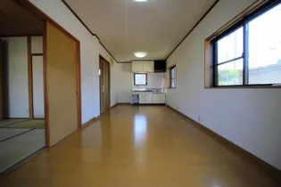 ピュアハイツ【2階】の居間