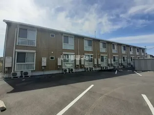 ヴィラパティオB【1階】の外観