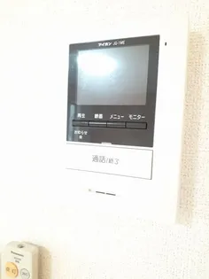 ニコ ヴィラージュB【1階】の内装