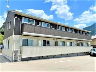 マルベリー【2階】の外観