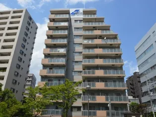 ユニーブル恵比寿【4階】の外観